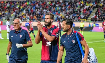 Cagliari, Pavoletti entra ma dopo poco viene sostituito per infortunio: prende voto al fantacalcio?