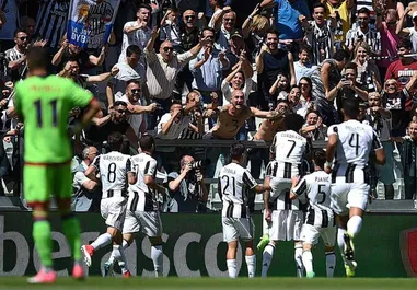 Juventus, l'odio in radio: "Dovrebbe precipitare l'aereo che li porta a Cardiff"