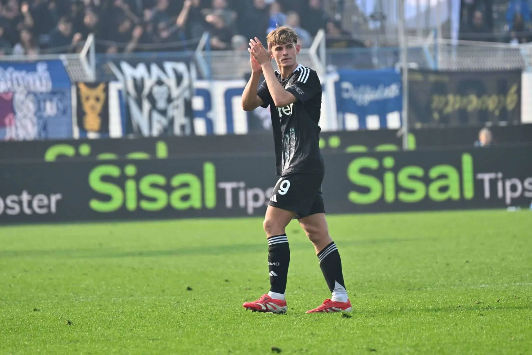 Calciomercato Como, Nico Paz manda un segnale al Real Madrid: le parole&nbsp;dell&rsquo;argentino
