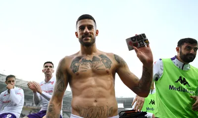 Calciomercato Fiorentina, non solo rose e fiori: una macchina da bonus pronta a salutare, colpa della concorrenza