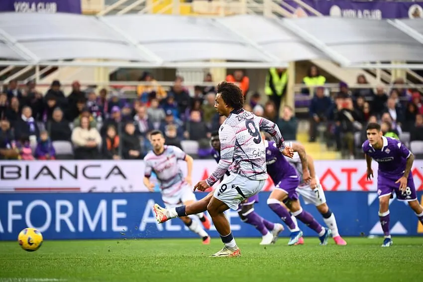 Fantacalcio, Orsolini in campo ma tira Zirkzee: chi è il rigorista del Bologna?