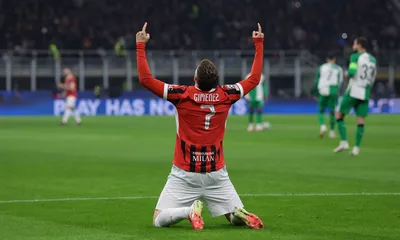 Calciomercato Milan, Gimenez non basta: pronti 30 milioni per il suo compagno di reparto