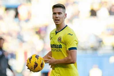 Calciomercato, l’agente di Foyth scatena il derby Juve-Inter: “Può partire a gennaio e vi dico dove può giocare”
