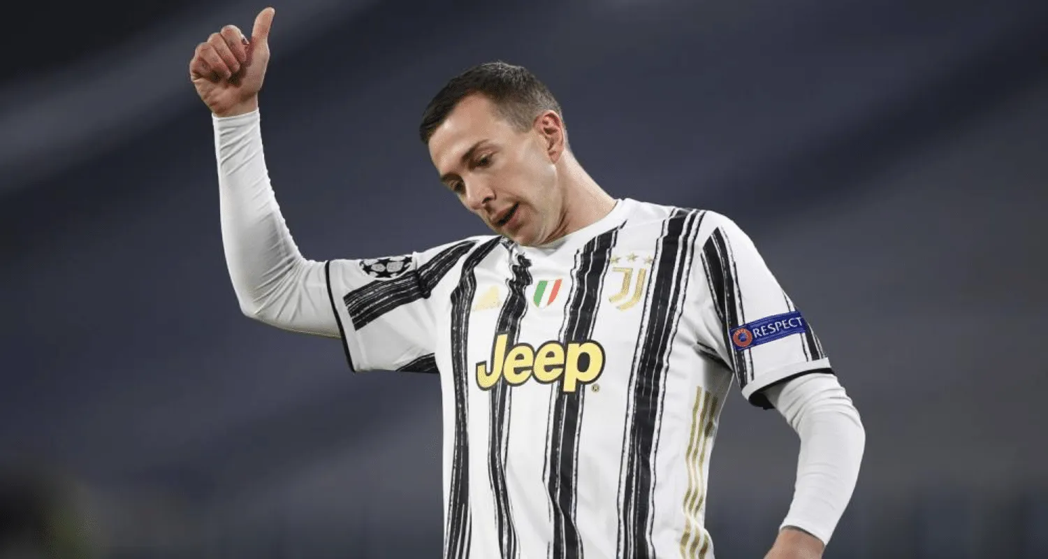 Calciomercato, la Juventus scarica Bernardeschi: dalla Lazio al Milan, tutte le opzioni per il futuro dell’esterno