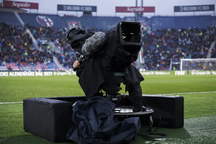 Serie A, anticipi e posticipi fino alla 19&ordf;: date, orari e big match con la programmazione tv