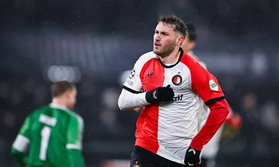 Calciomercato Milan, all-in su Gimenez: muro Feyenoord, ma arriva un aiuto inatteso