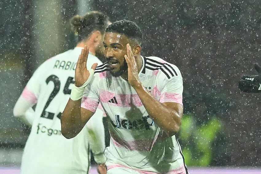 Calciomercato, attenta Juve! Lo United piomba su Bremer, cifre da capogiro