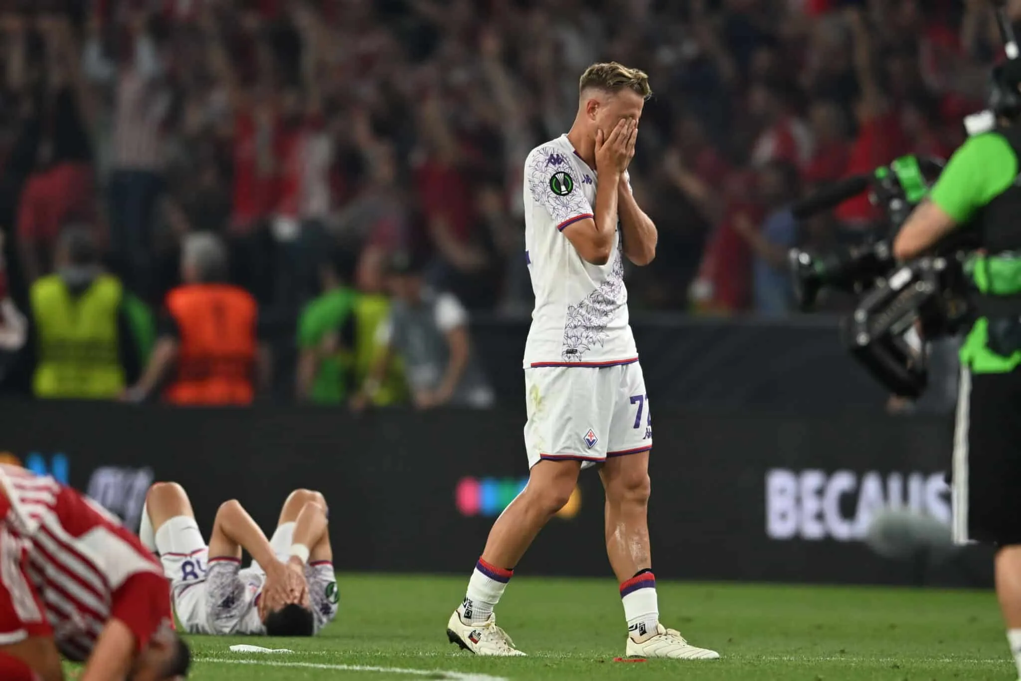 Calciomercato, la Fiorentina non si ferma: trattative in uscita per 3 trequartisti, uno è stato un top da fantacalcio