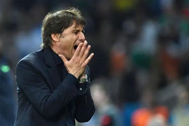 Chelsea, svelato l’SMS di Conte a Diego Costa: “Non rientri nei miei piani”