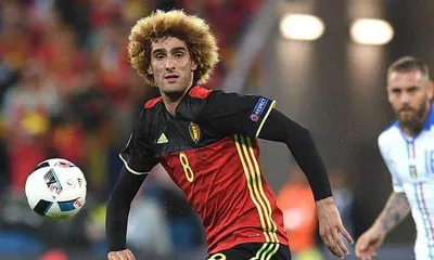 Roma, contatti con Fellaini: il centrocampista è disposto a trasferirsi