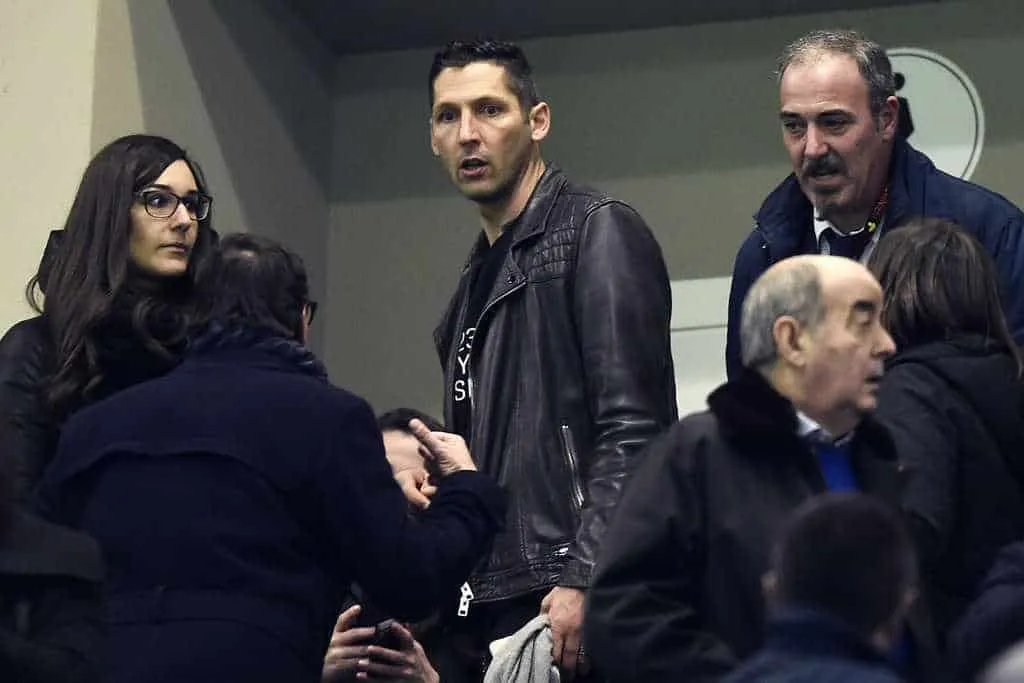 Da Materazzi a Scholes, i calciatori tornati a giocare dopo il ritiro