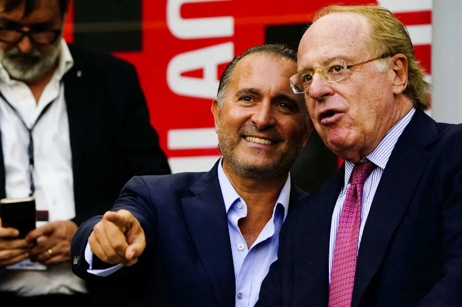 Calciomercato Milan, cambiano le gerarchie: nuovo ruolo per il bomber rossonero