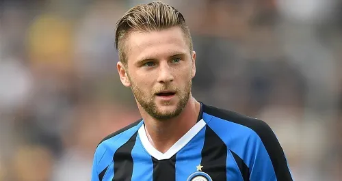 Calciomercato Inter, Skriniar subito al PSG: da Smalling a Scalvini, i possibili sostituti per la difesa