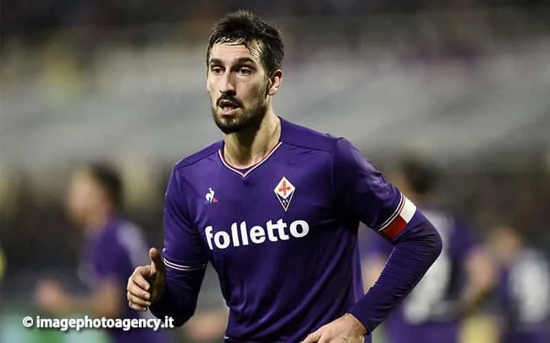Morte di Astori, l&rsquo;addetto stampa della Fiorentina: "L&rsquo;assenza a colazione ci aveva preoccupato"