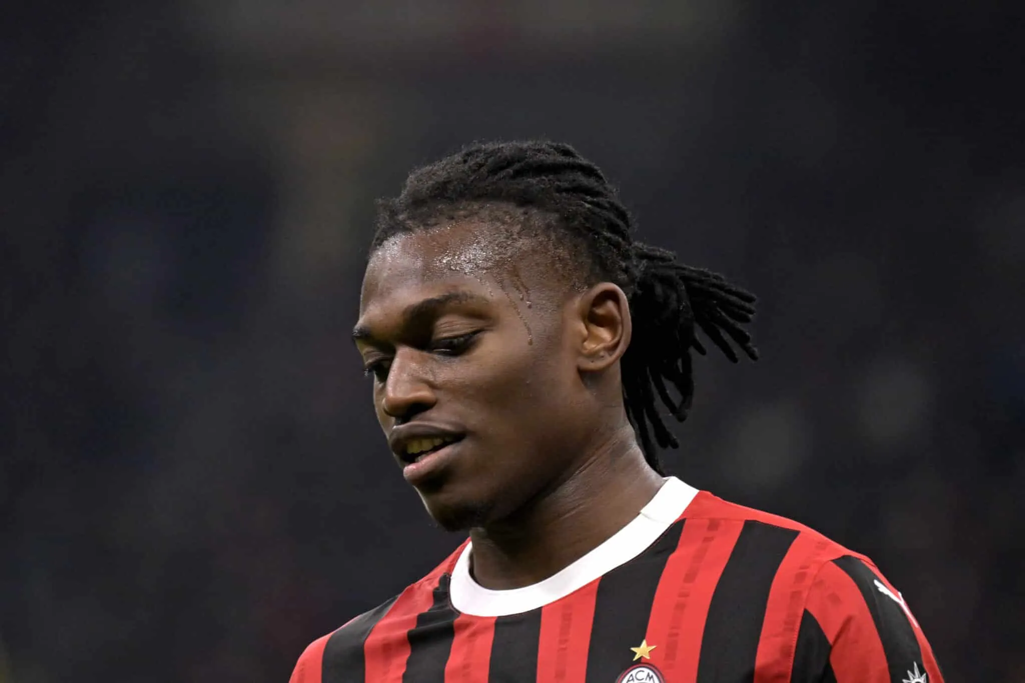 Fantacalcio, Leao è un caso! Rischia la terza panchina di fila a Monza, e il mercato si avvicina