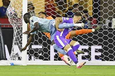 Calciomercato, Kolo Muani resta alla Juventus? Si tratta col PSG, ecco la soluzione