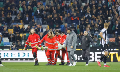 Milan, durissimo scontro tra Maignan e Jimenez: portiere fuori in barella, le prime sensazioni