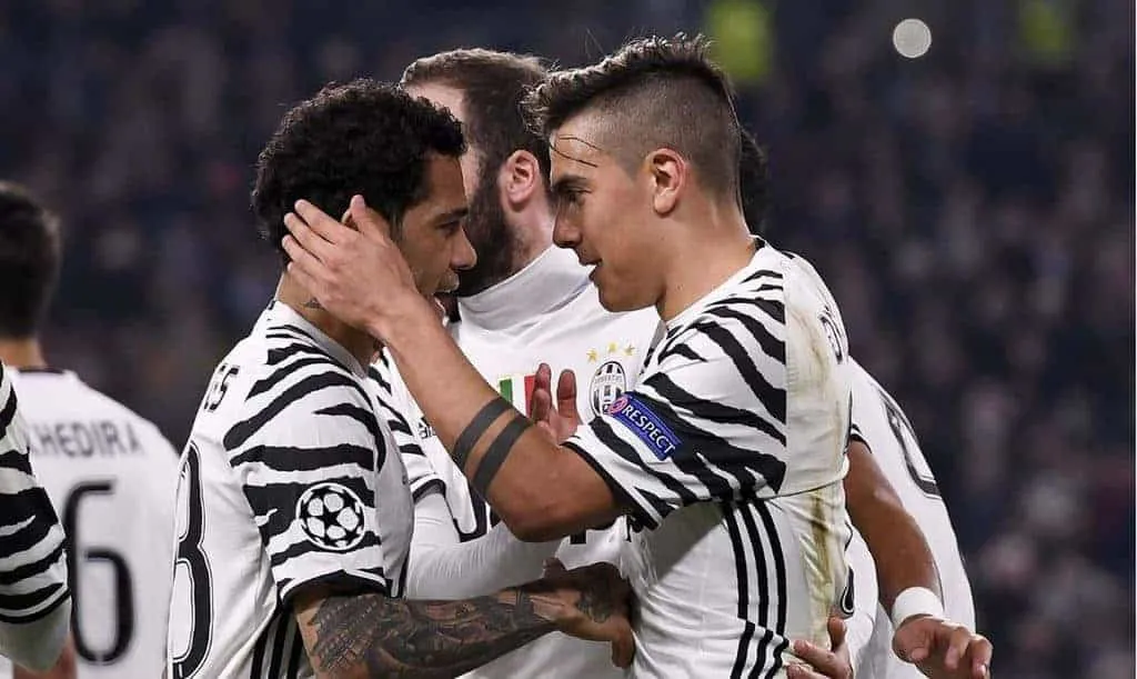 Juventus, Dybala saluta Dani Alves: “Ho imparato tanto da te, ti voglio bene”