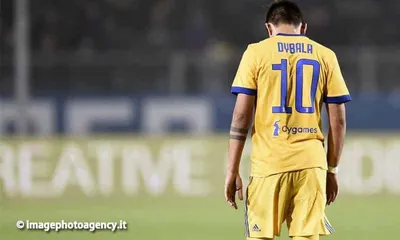 Cagliari-Juventus, Dybala stop: infortunio muscolare, entra Douglas Costa