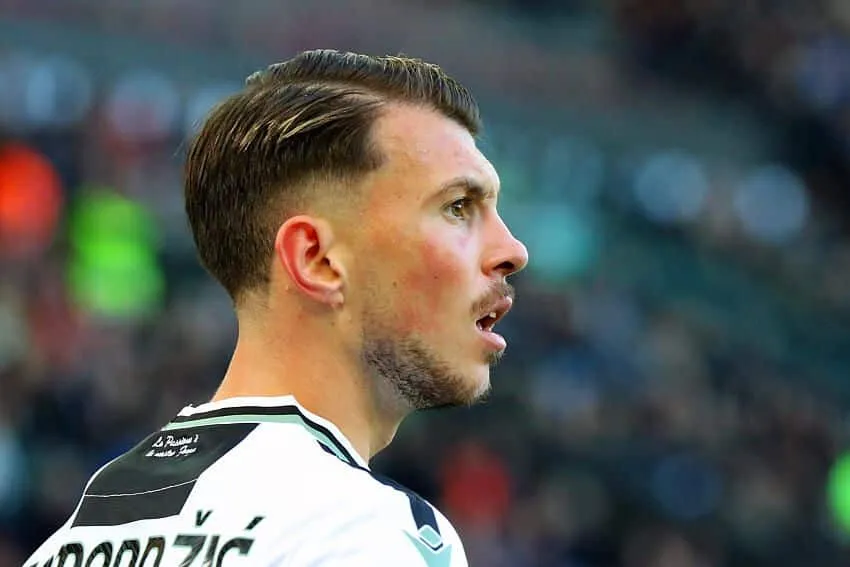 Fantacalcio, l’agente di Samardzic avverte l’Udinese: “Pronto per il passo successivo”. Come gestire una possibile cessione a gennaio