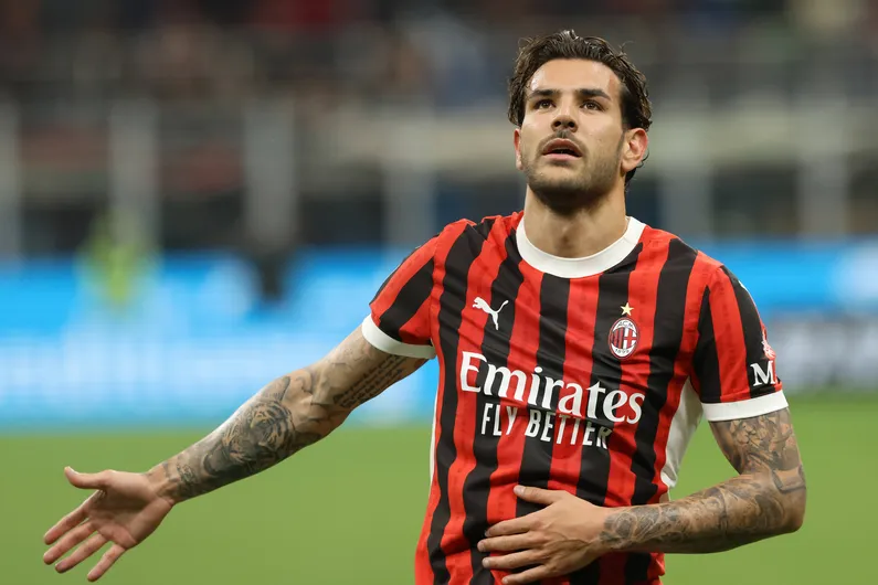 theo hernandez milan