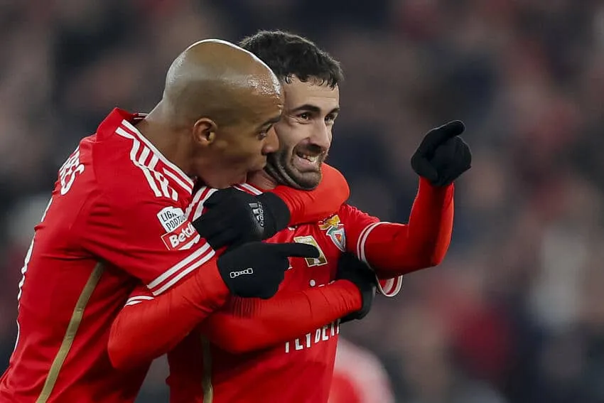 Calciomercato, Milan e Lazio sul talento del Benfica che ha fatto impazzire la Juve! La situazione