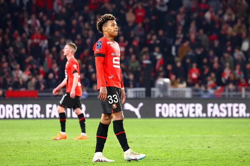 Calciomercato, gli occhi delle big su Desire Doué: chi è e quanto costa il talentino del Rennes