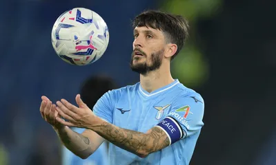 Calciomercato Lazio, Luis Alberto annuncia un addio di fuoco: 2 squadre fiutano l&rsquo;affare a zero, le opzioni